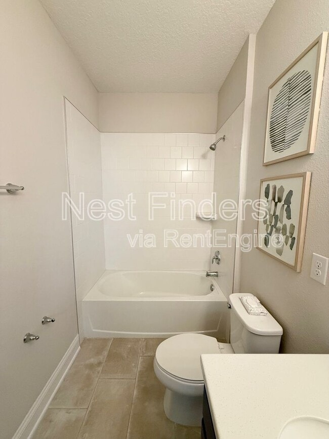 Building Photo - 676 Natureland Cir