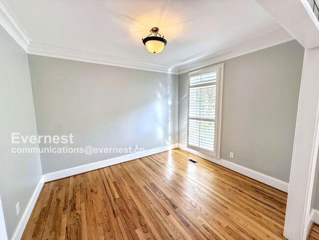 Building Photo - 1119 Hardwood Cove Rd