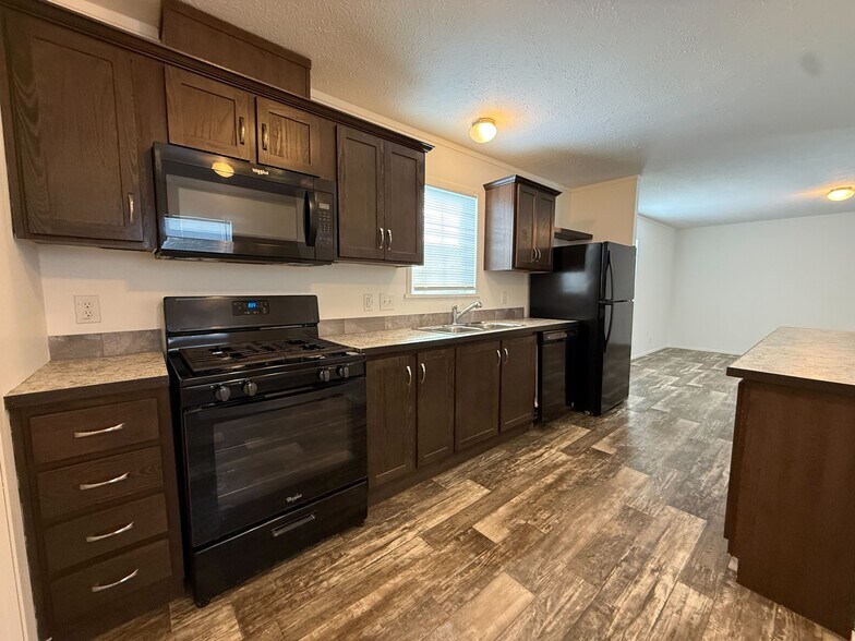 Building Photo - 11719 Cascade Cir