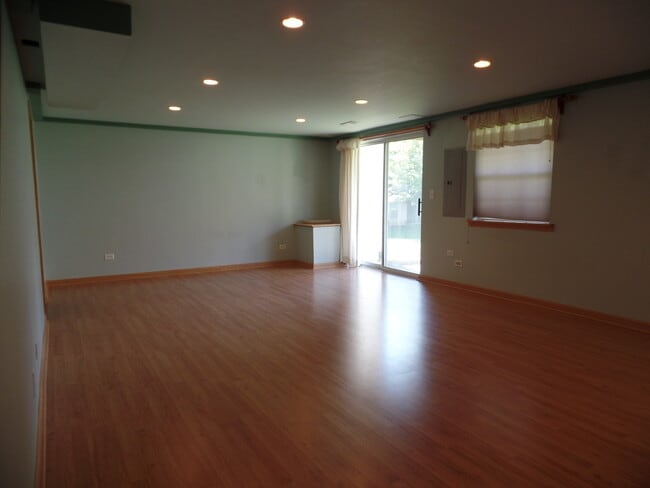 Building Photo - 5514 Ridge Crossing