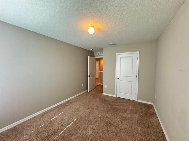Building Photo - 2327 Ashberry Ridge Dr