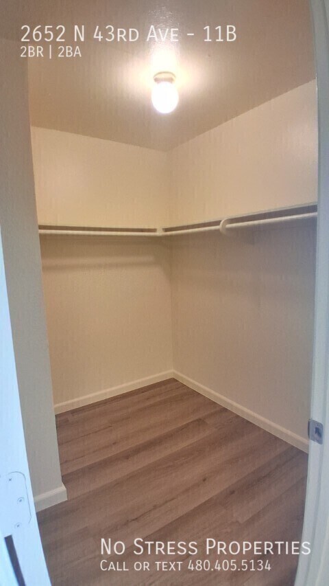 Building Photo - 2652 N 43rd Ave