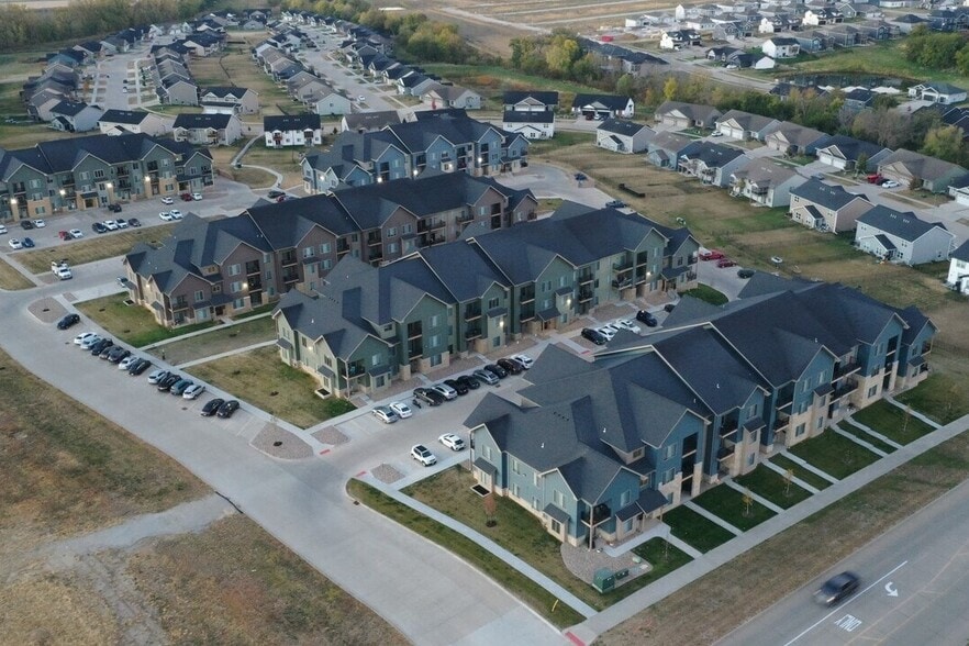 Primary Photo - Aster Village