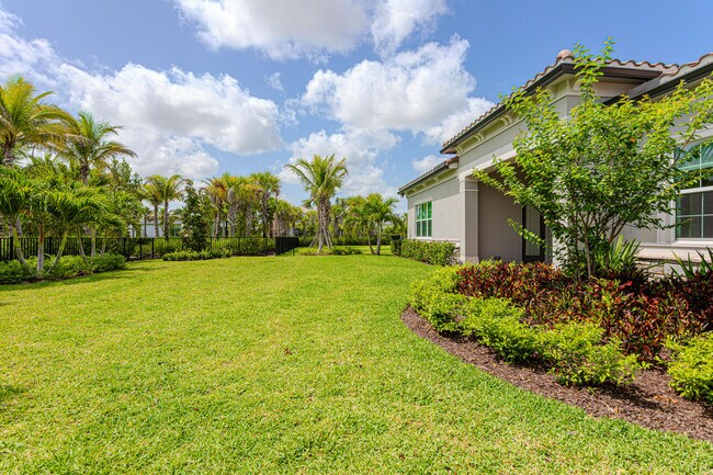 Building Photo - 10815 Stellar Cir