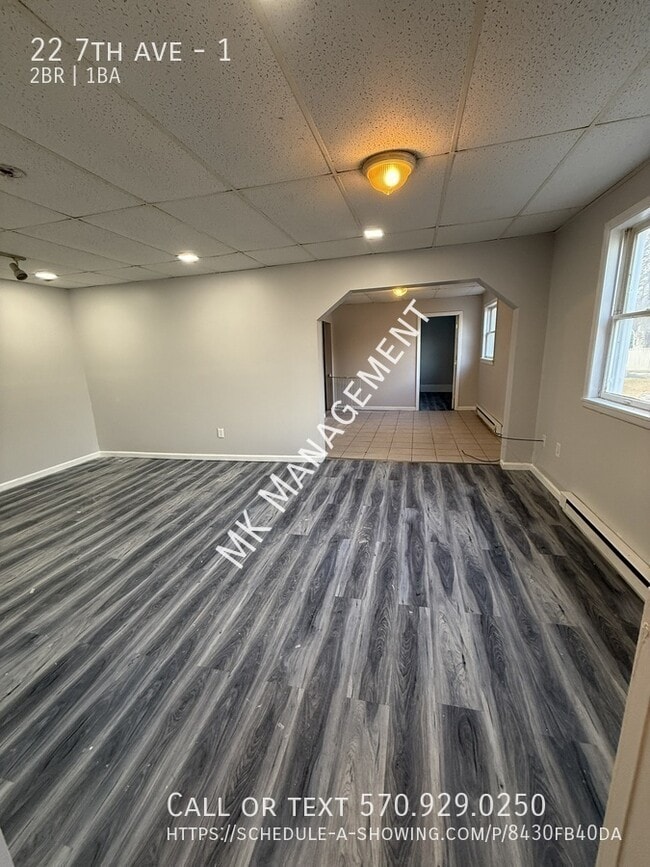 Building Photo - 22 7th Ave