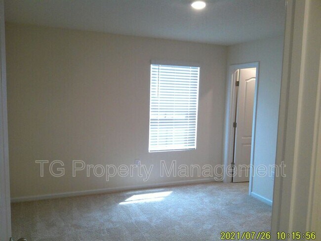 Building Photo - 9617 Baylin Ct