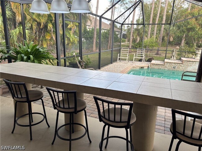 Building Photo - 1156 Oakes Blvd