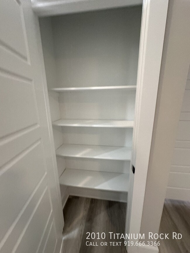 Building Photo - 2010 Titanium Rock Rd