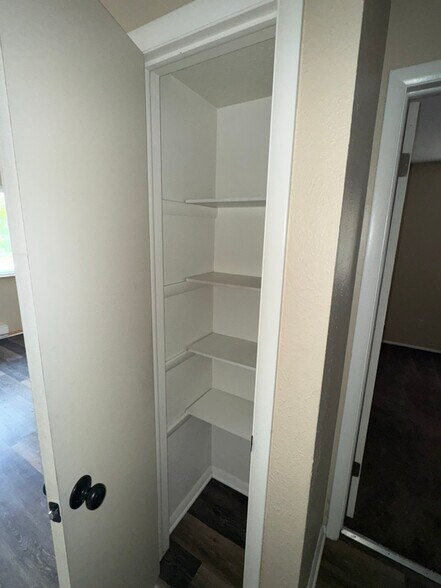 Building Photo - 3408 E Manhattan Blvd