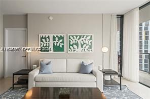 Building Photo - 68 SE 6th St