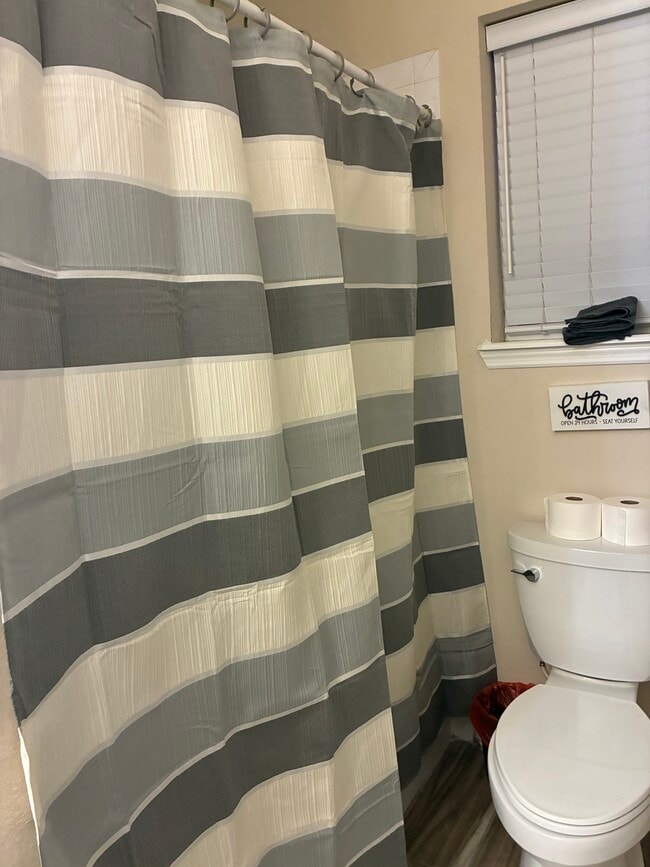 Building Photo - 3089 Williamsburg Ct