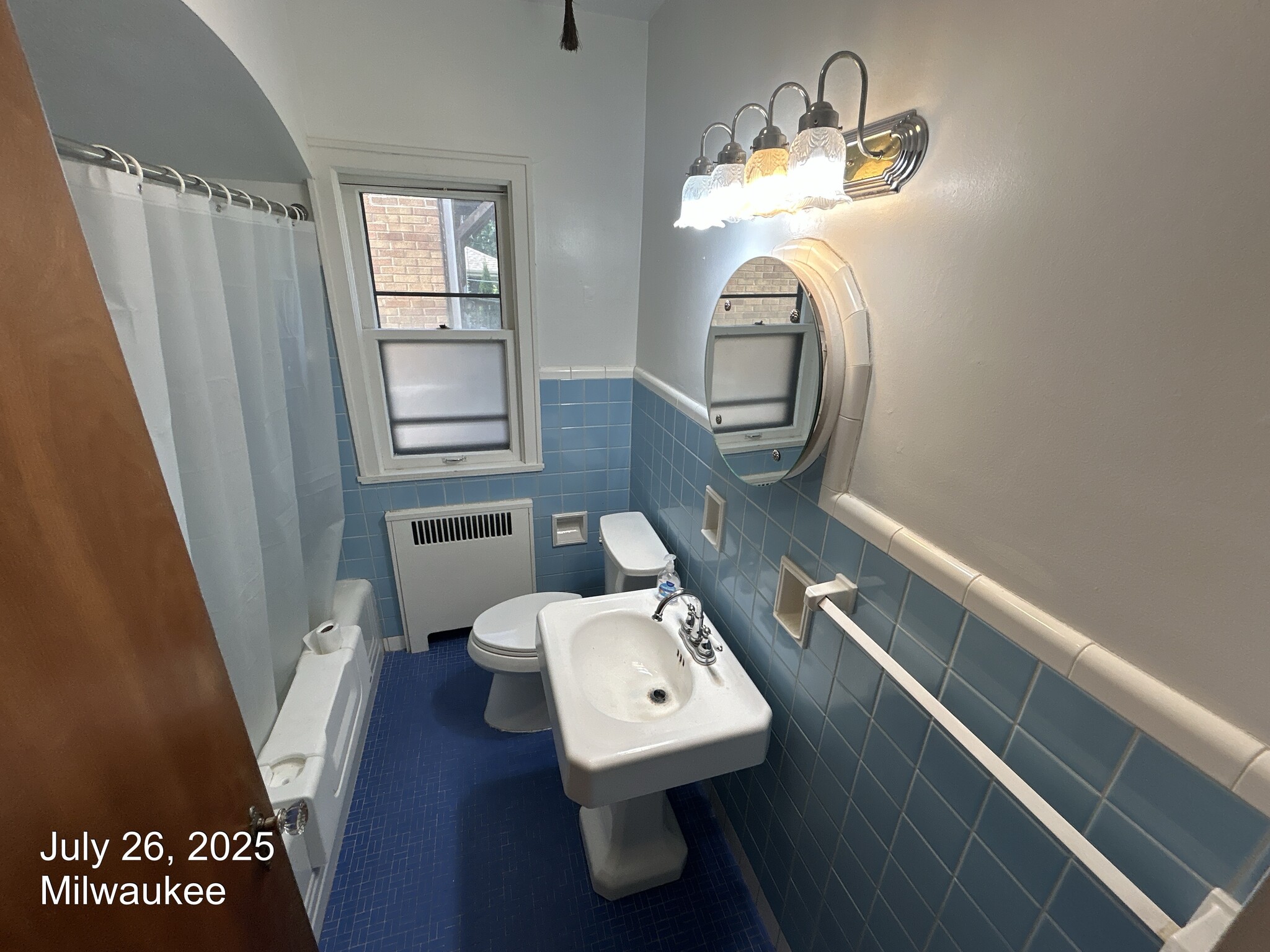 Building Photo - 3370 S Princeton Ave