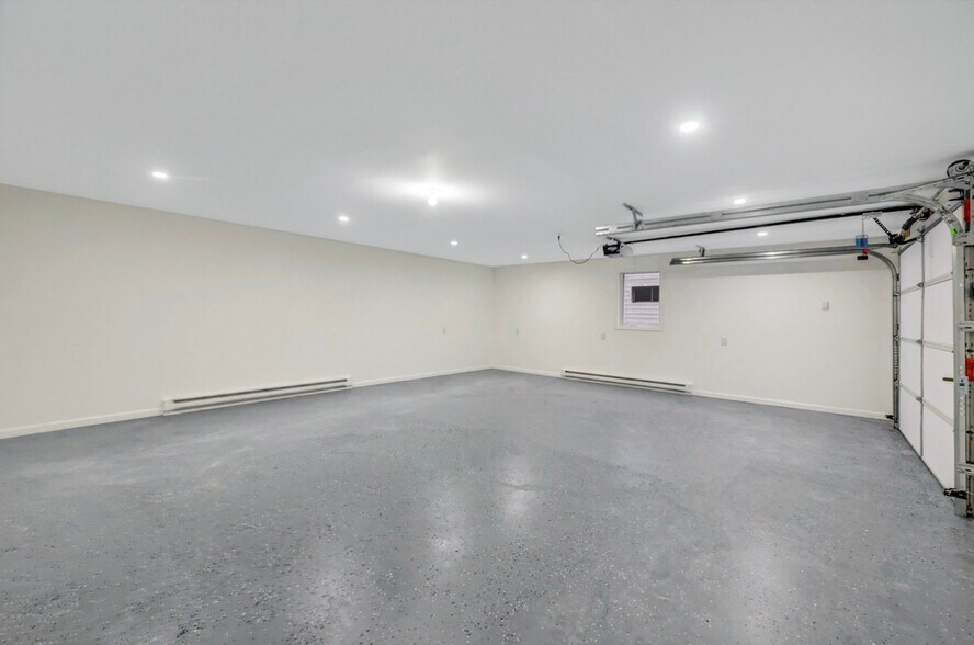 Building Photo - 752 Toll Rd