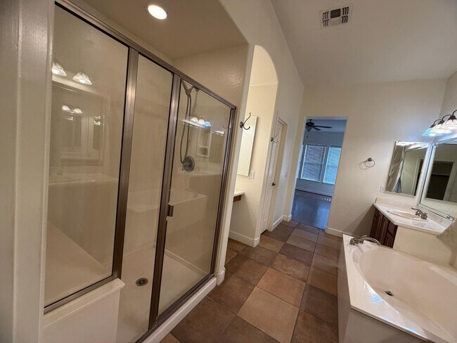 Building Photo - 4505 W McNeil St