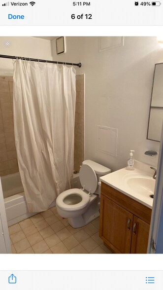 bathroom, - 743 Thieriot Ave
