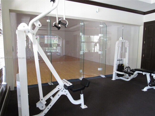 Building Photo - 2401 W Preserve Way