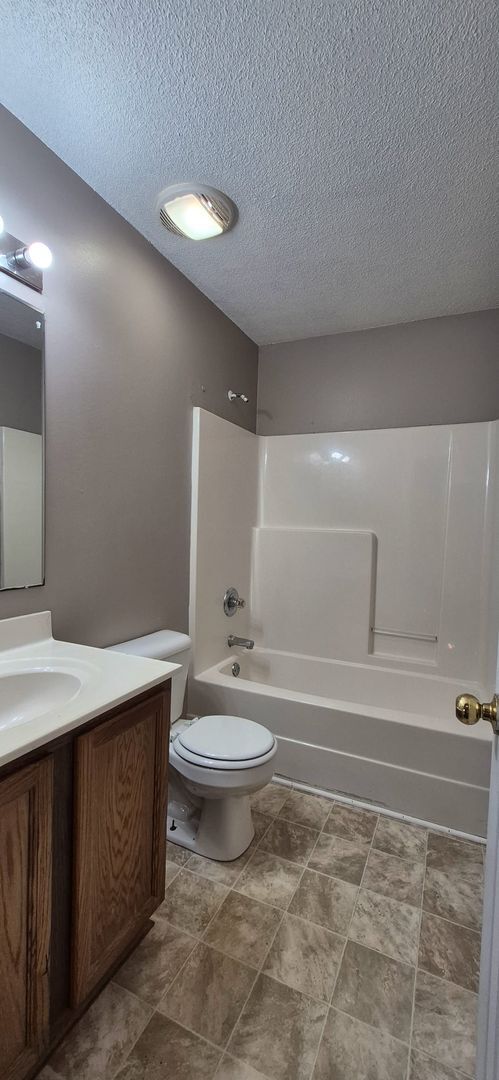 Building Photo - 4701 Scepter Way