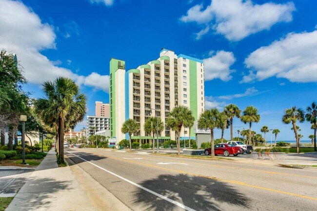 Building Photo - 2310 N Ocean Blvd