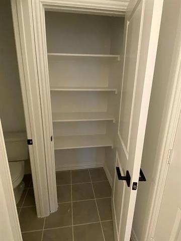 Building Photo - 2221 Grassland Ave