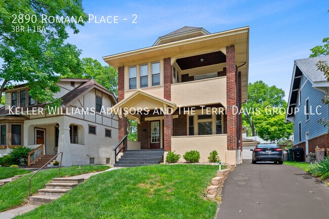 Building Photo - 2890 Romana Pl