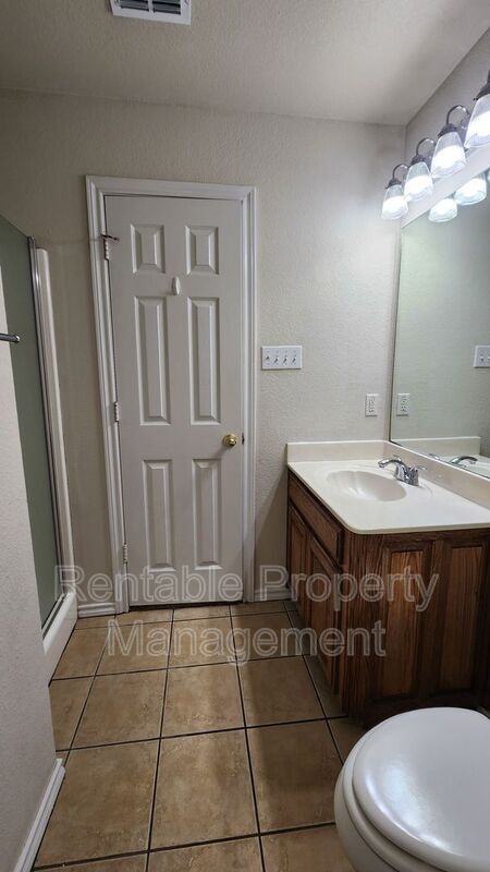 Building Photo - 118 Stagecoach Trail