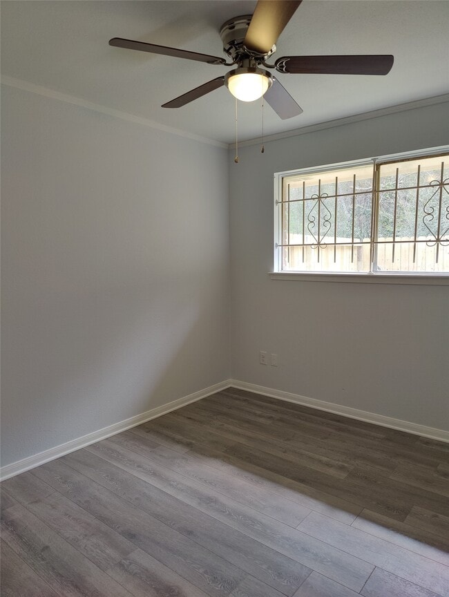 Building Photo - 11731 Fall Meadow Ln