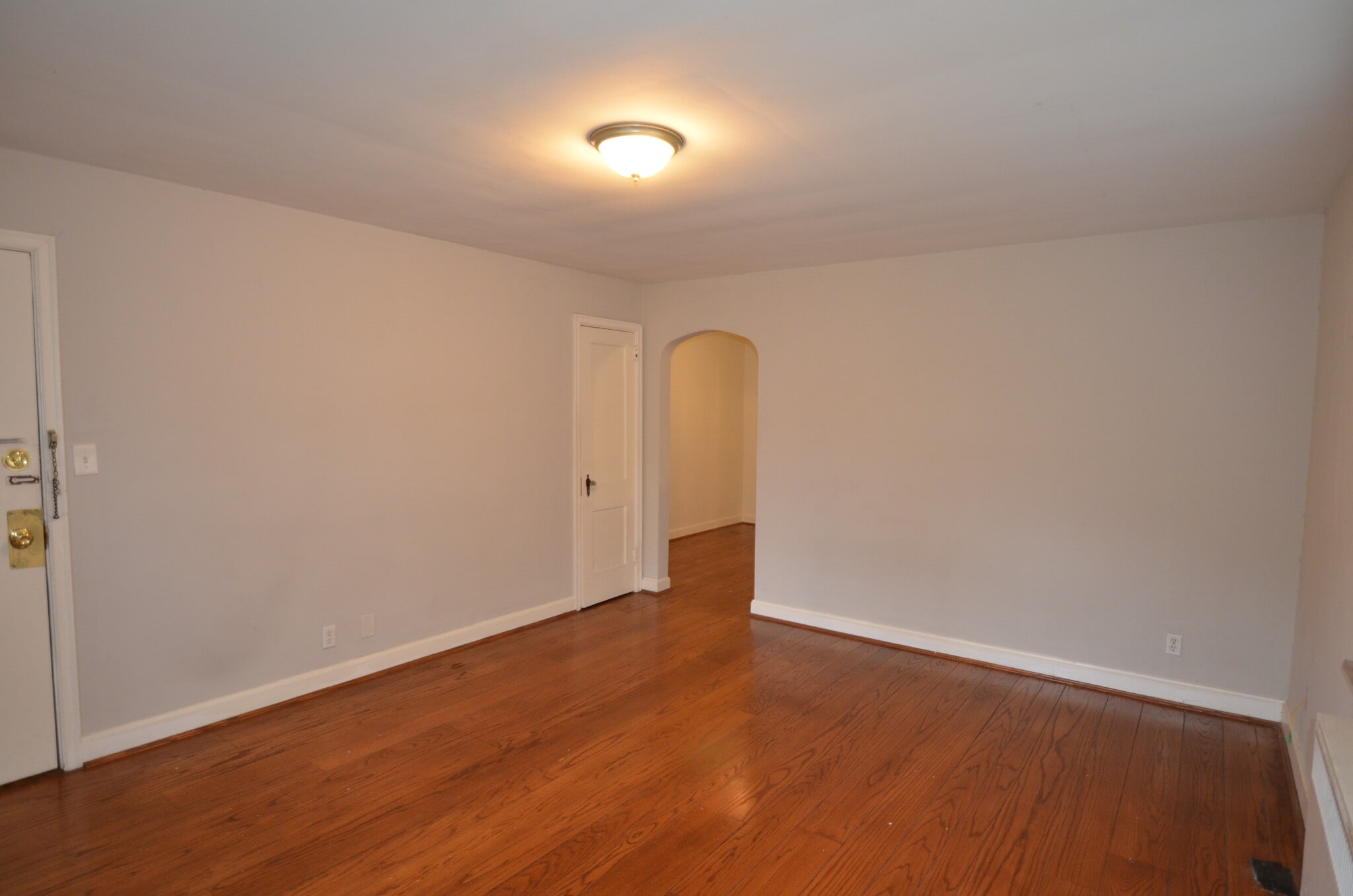 Building Photo - 6320 Kennedy Ave