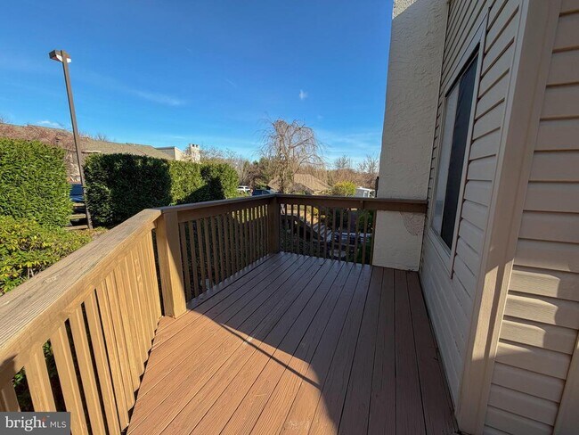 Building Photo - 814 Pritchard Pl