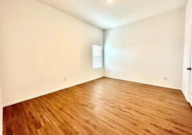 Building Photo - 4254 Barrington Cove Lane