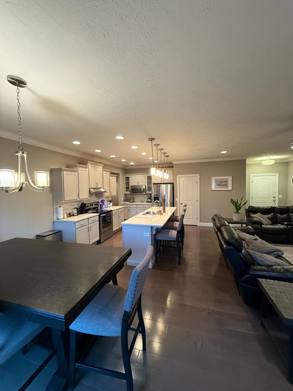 Building Photo - 5010 E Wild Horse Dr