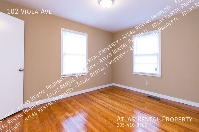 Building Photo - 102 Viola Ave