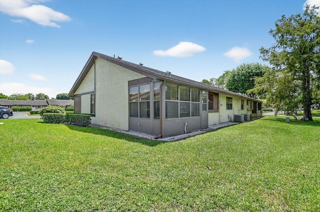 Building Photo - 270 Beaver Dam Ct