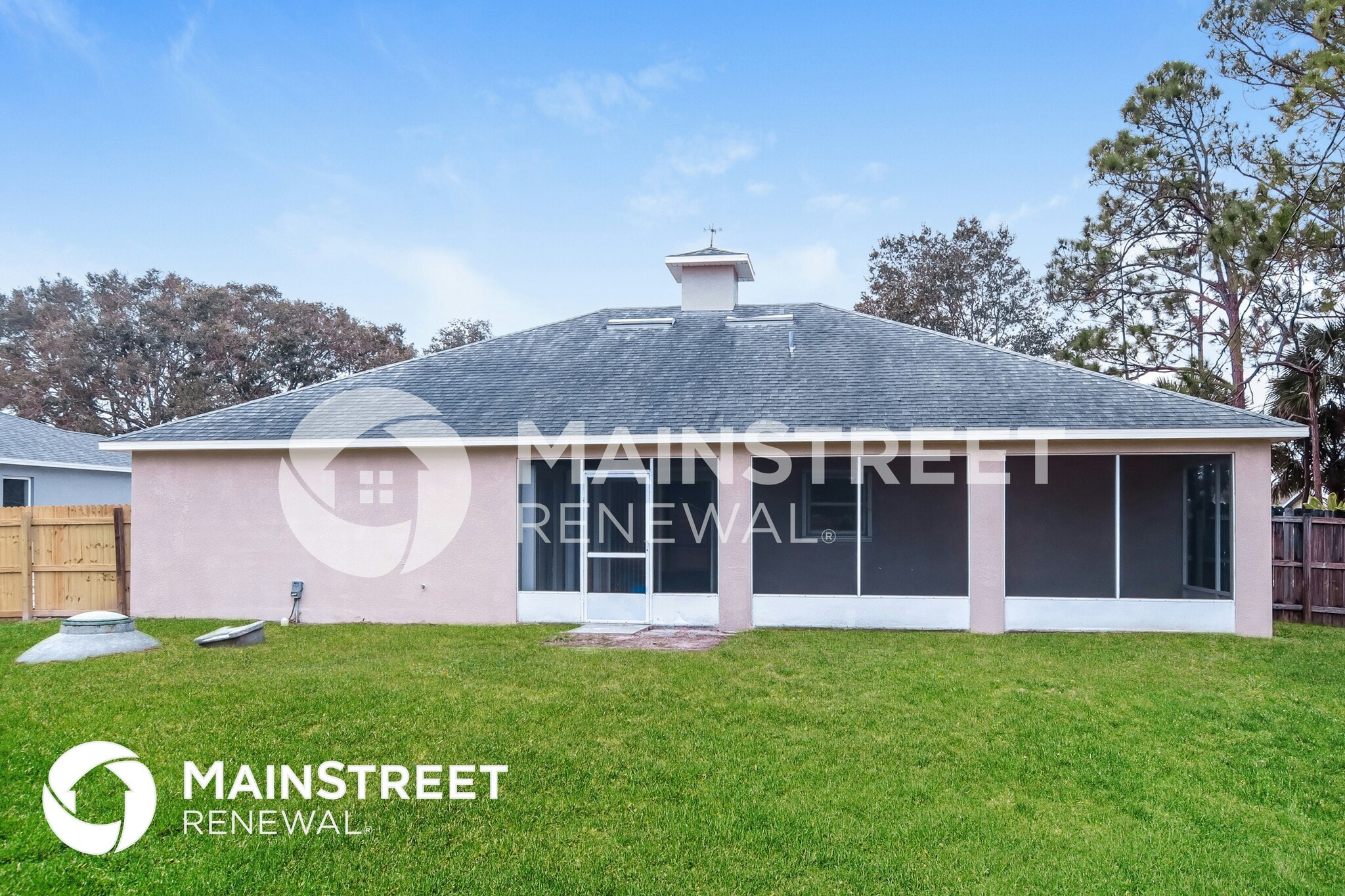 Building Photo - 547 Gasparilla Ave SE