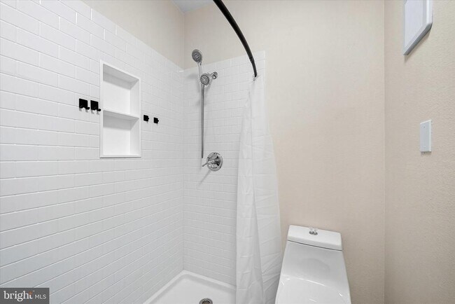 Building Photo - 1591 Spring Gate Dr.