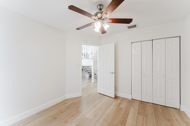 Building Photo - 665 Jeffery St