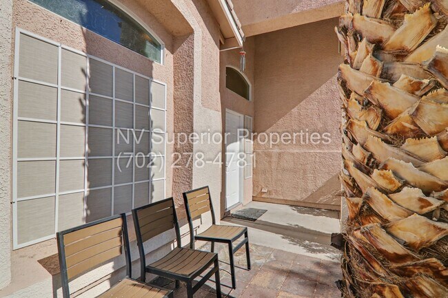 Building Photo - NW!! 4 bedrooms!! Bed & Bath DownStairs!!! RV Parking!!! Synthetic Grass Front yard!! Real Grass ...