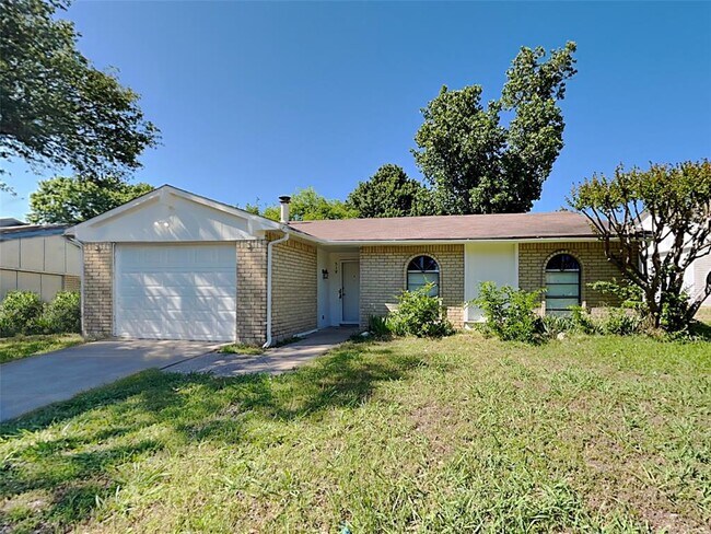 Primary Photo - 519 Windsor Dr