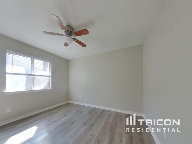 Building Photo - 3709 Pueblo St