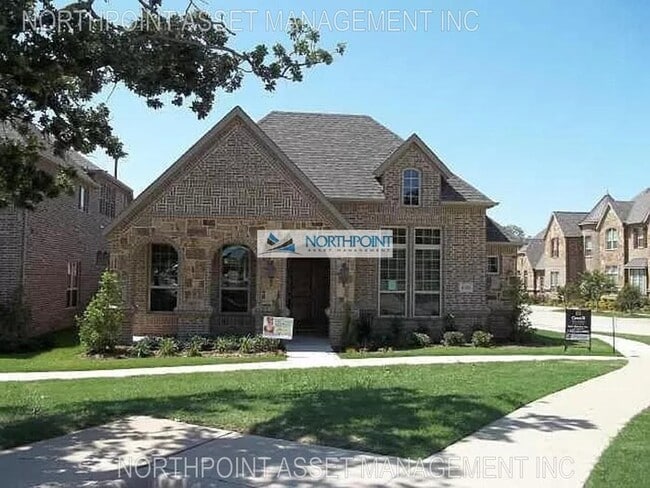Primary Photo - 3701 Post Oak Trail
