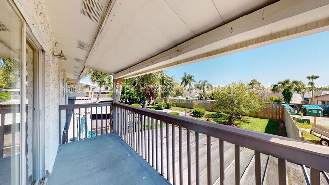 Building Photo - 695 Jimmy Buffett Mem Hwy