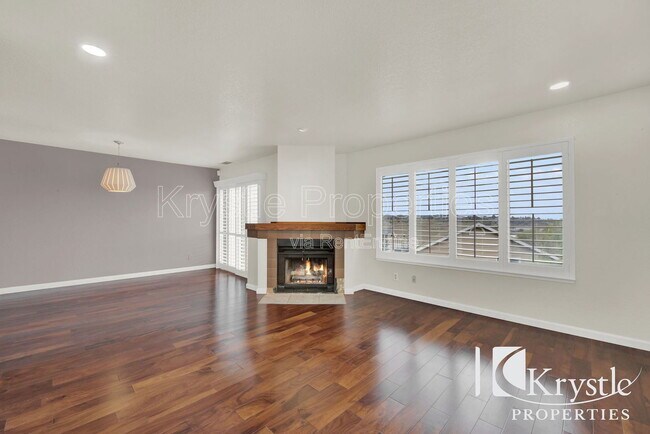 Building Photo - 101 Nashville Ln