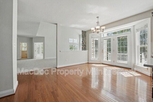 Building Photo - 11402 Chivalry Chase Ln