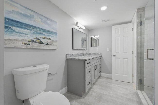 Building Photo - 2206 S Cypress Bend Dr