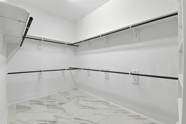 Building Photo - 15314 Viviente Dr