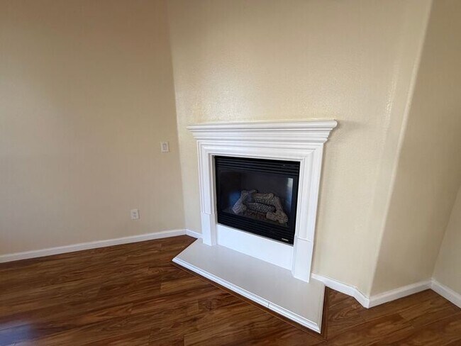 Building Photo - 7066 Sacred Cir