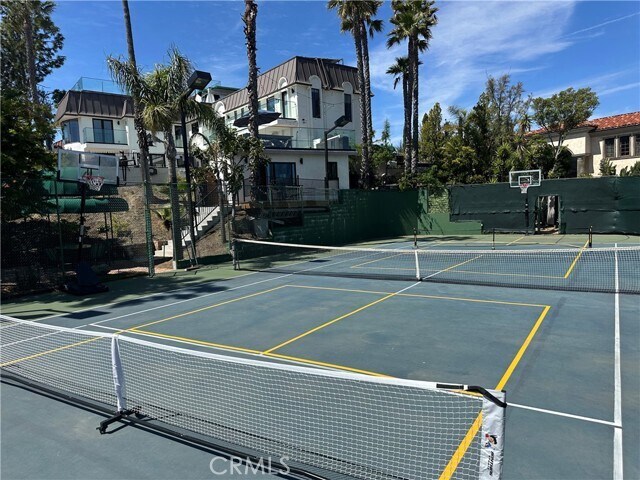 Building Photo - 7930 Vulcan Dr