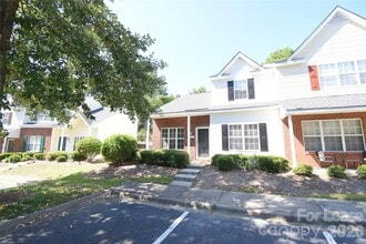 Building Photo - 1814 Birch Heights Ct
