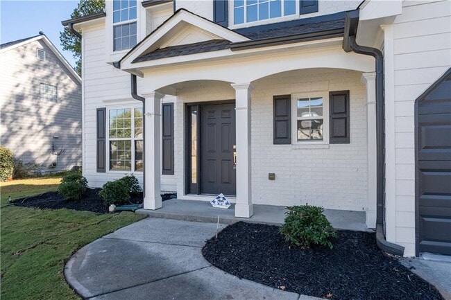 Building Photo - 2871 Belfaire Lake Dr