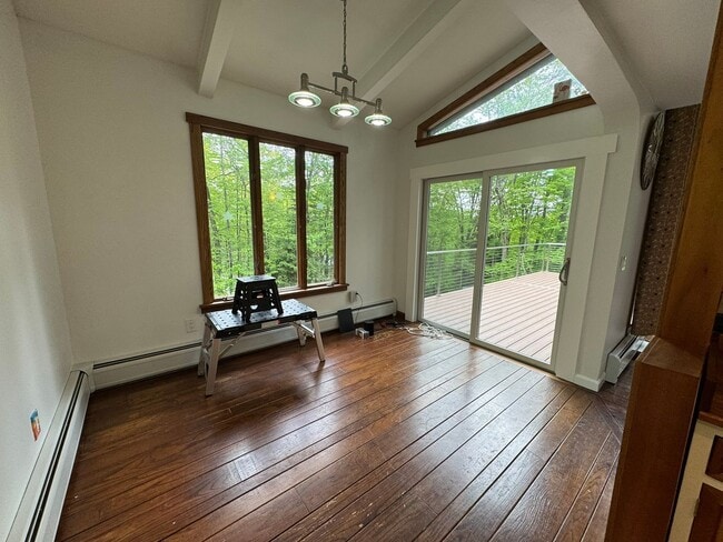 Building Photo - 4-Bedroom 3-Bath House in Quechee