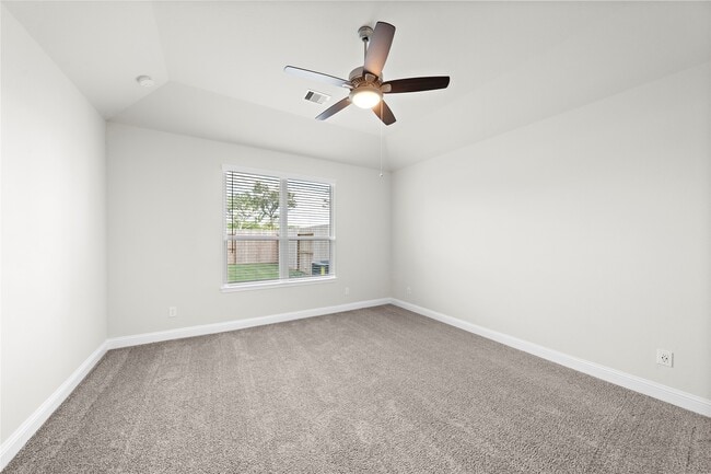 Building Photo - 1718 Forest Mist Dr